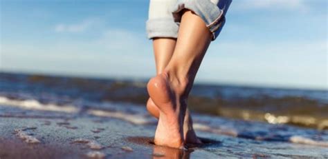 Caminando-por-la-playa